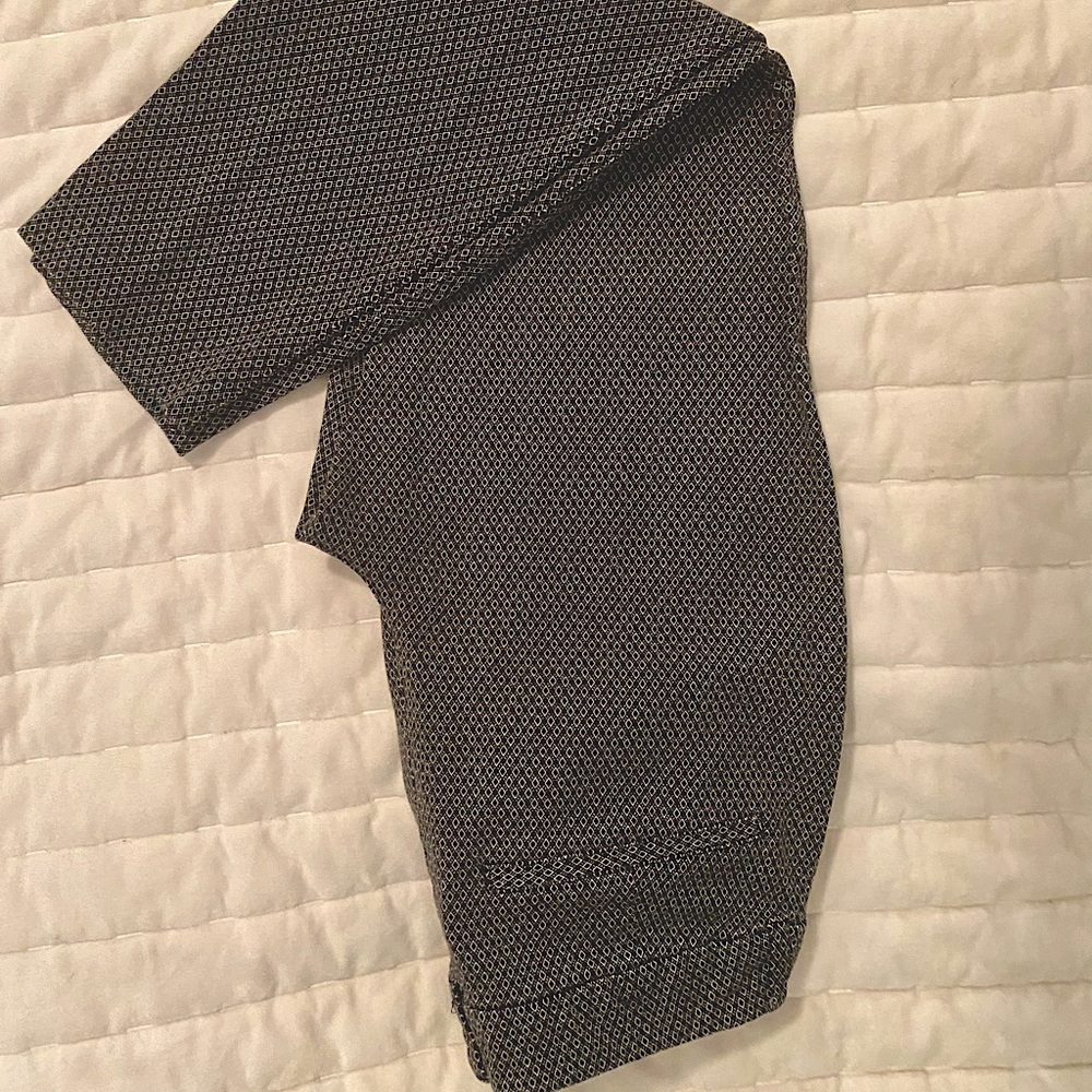 Old Navy Pixie Dress Pant- size 6 short